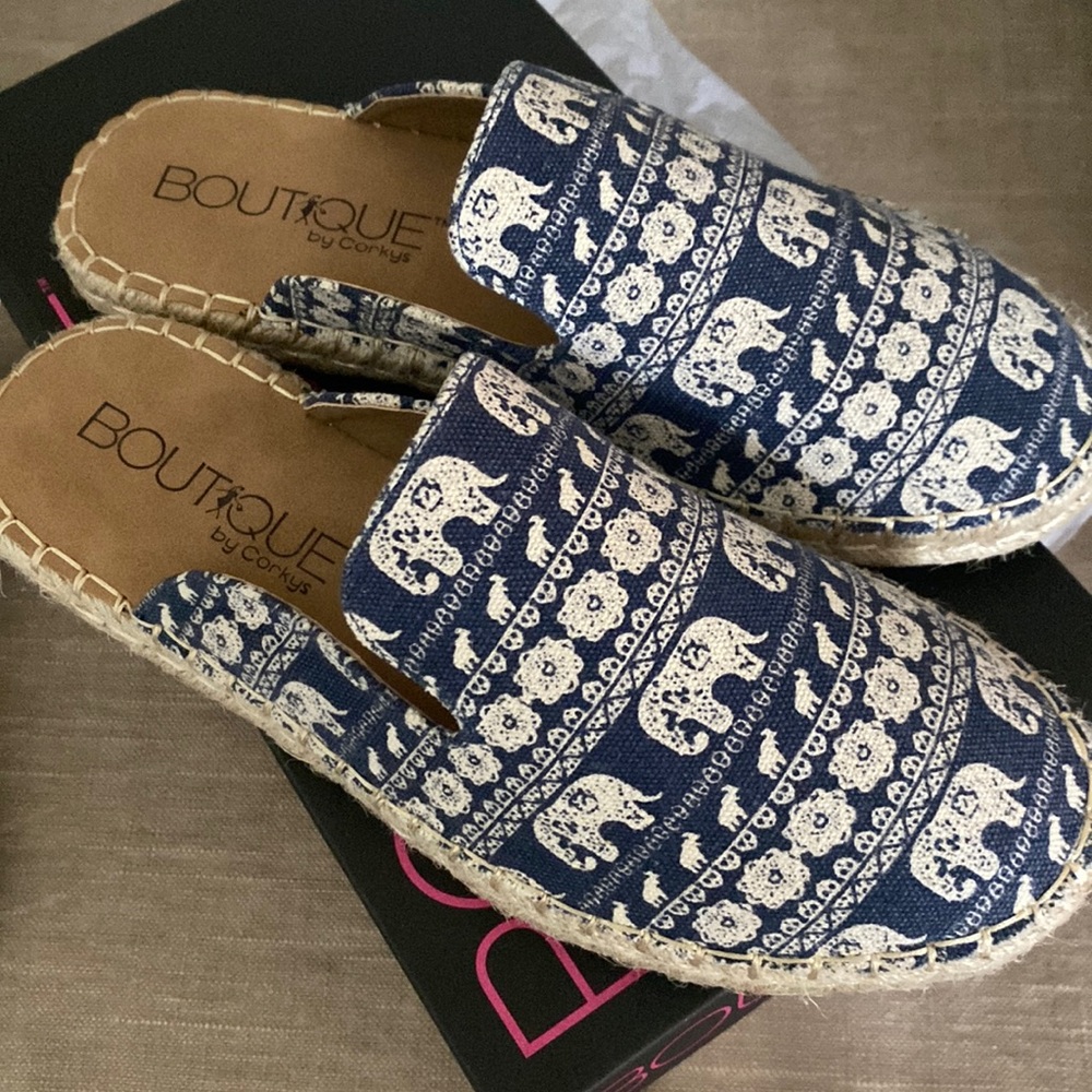 NEW NAVY Elephant Print Espadrille Slide
